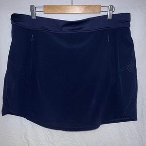 Callaway navy skort